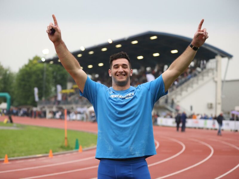 Leonardo Fabbri ha lanciato a Modena il peso a 22,88 metri