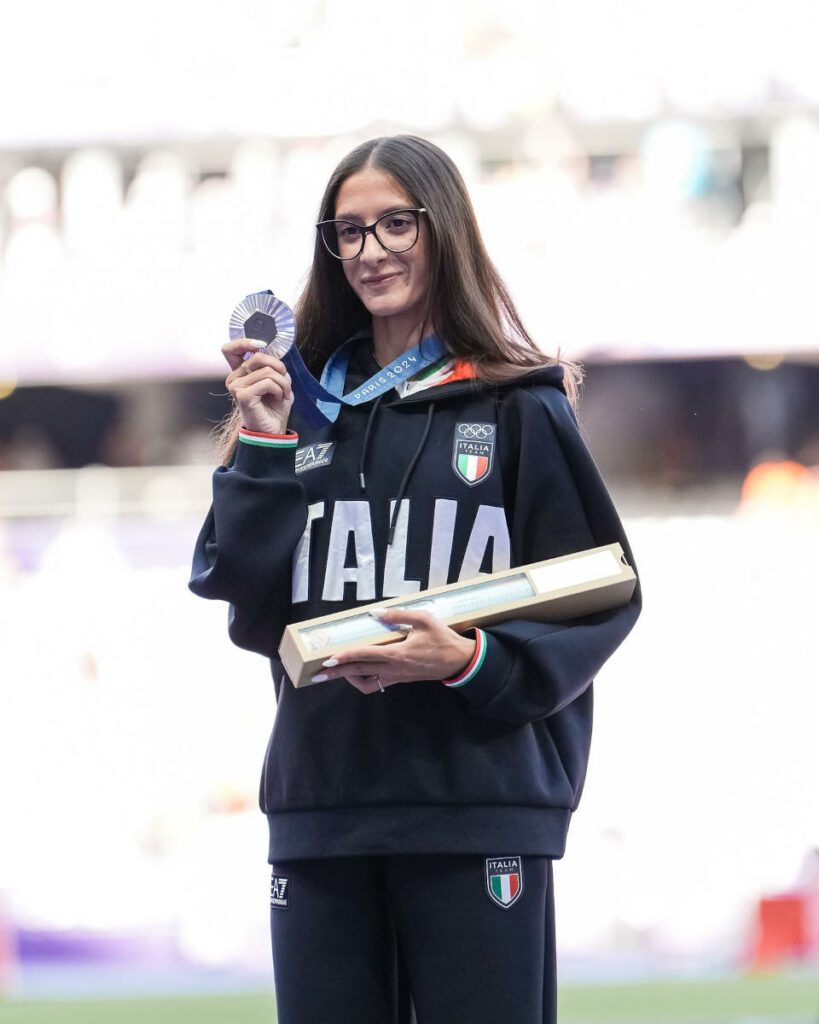 Nadia Battocletti sul podio a Parigi 2024.