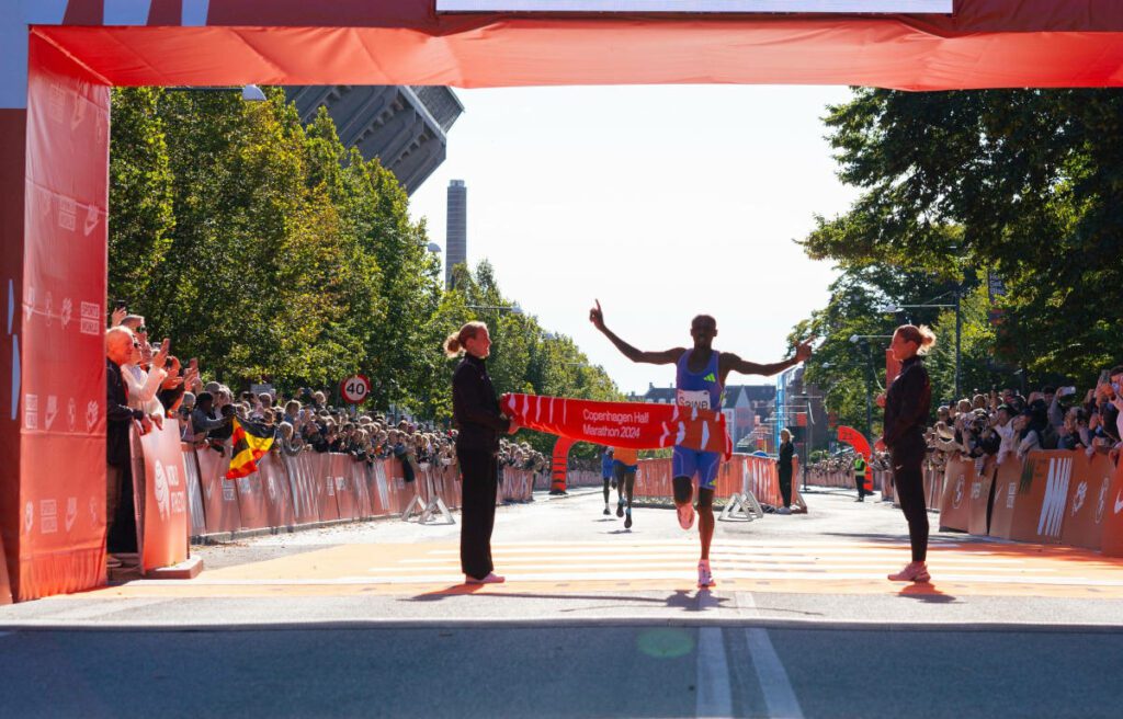 Sabastian Sawe, il vincitore della Copenhagen Half Marathon.