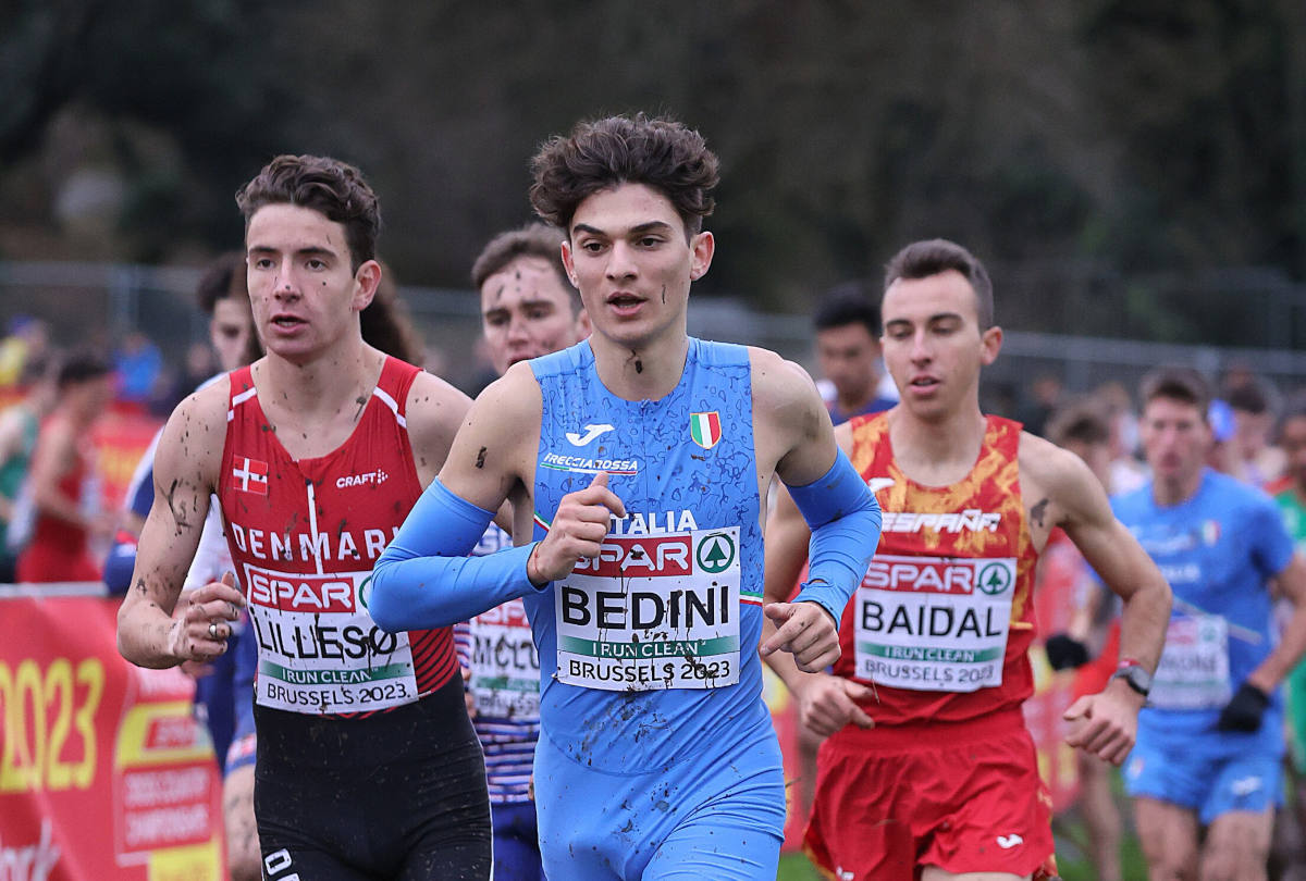 NIcolò Bedini in maglia azzurrra.