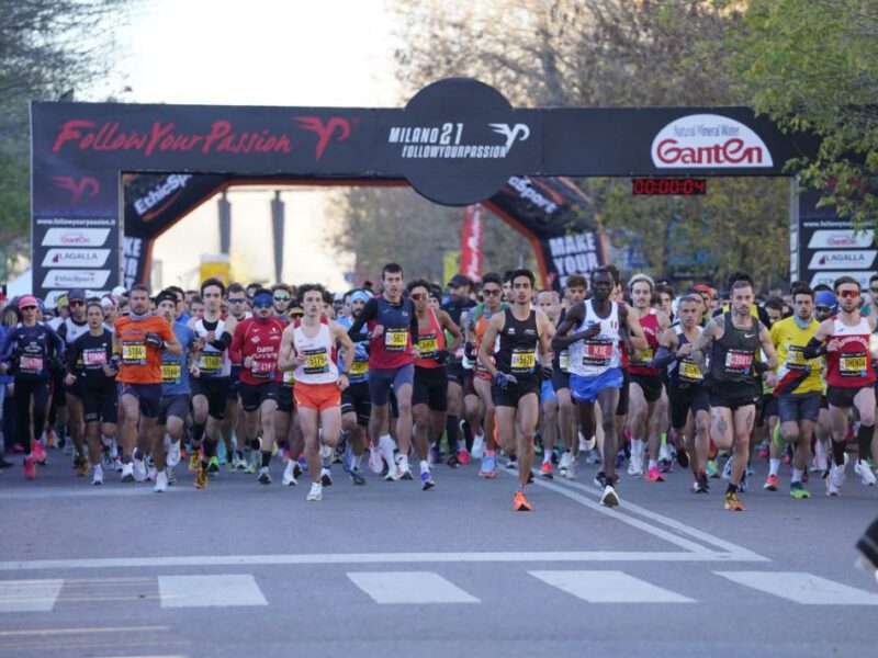 La carica degli 11mila di Milano21 e i 40 anni della Firenze Marathon