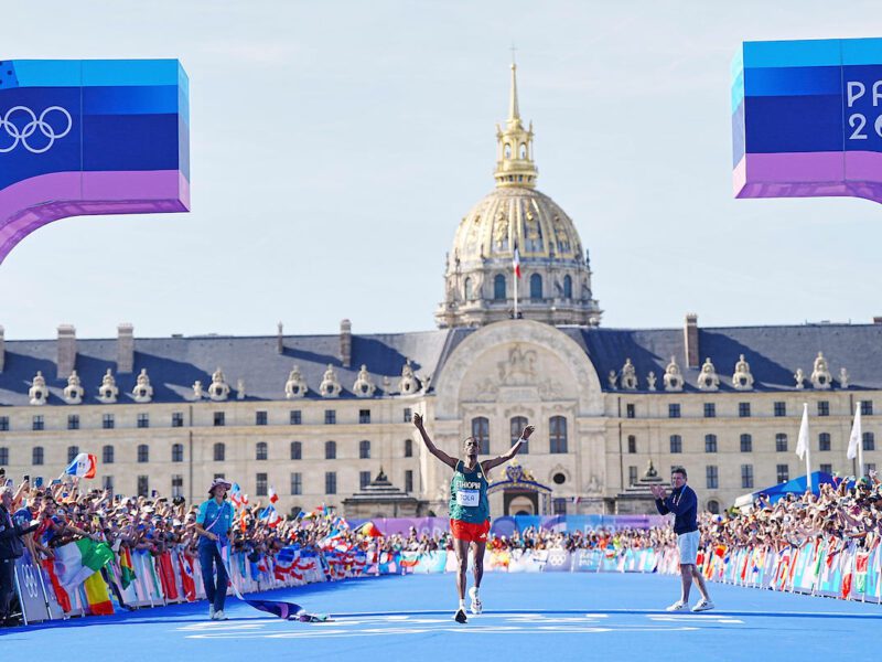 Maratona di New York 2024: Tamirat Tola per il bis dopo l’oro di Parigi